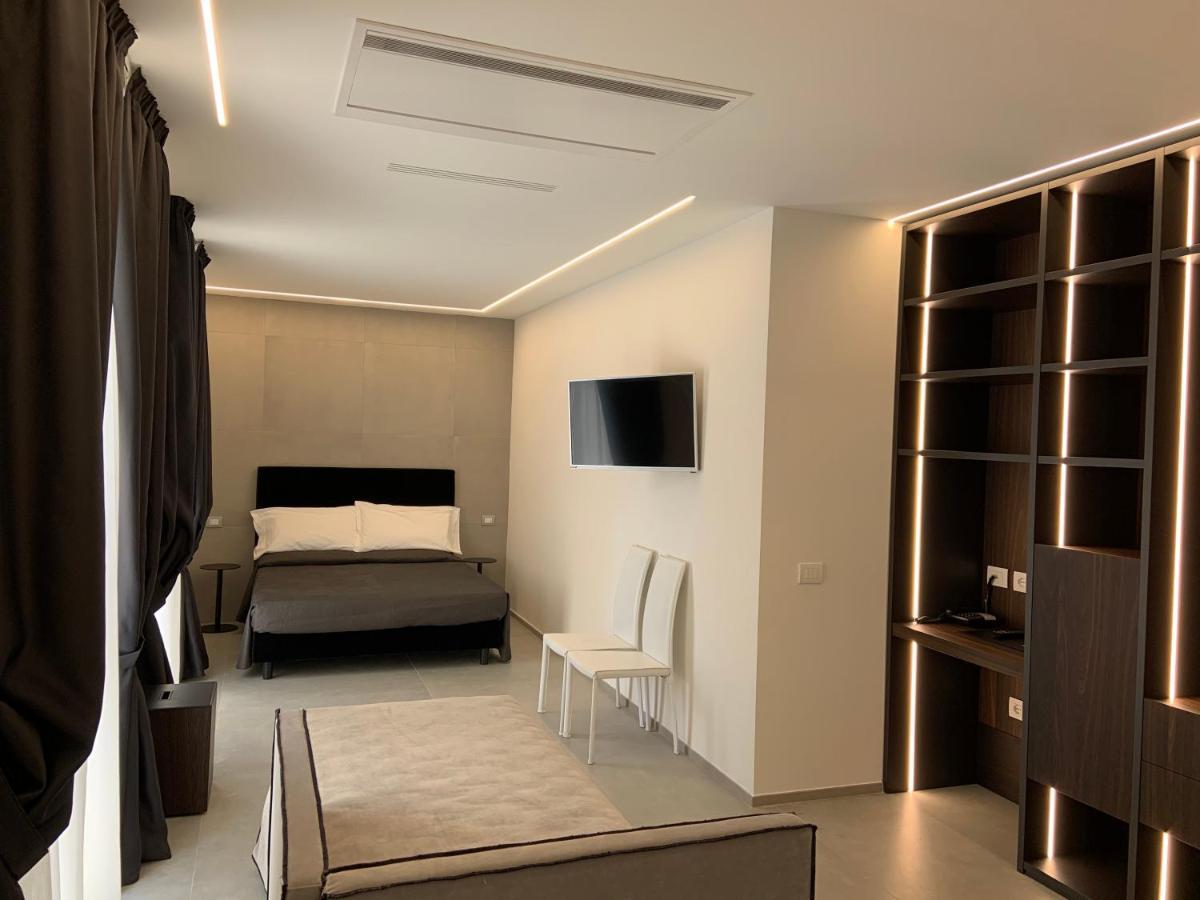 Hotel Commodore Cervia Exterior photo
