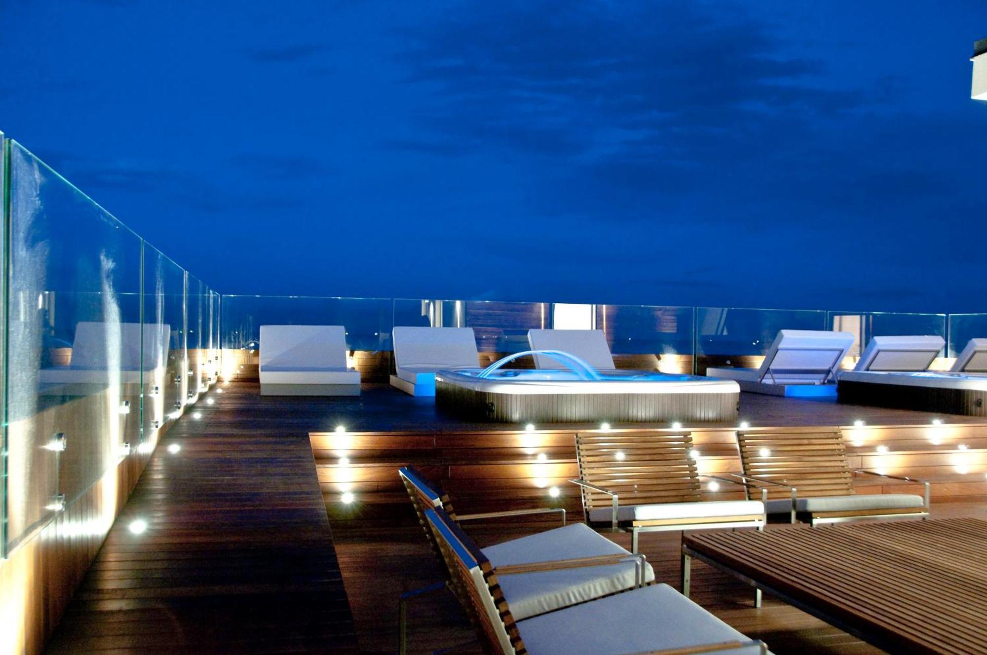 Hotel Commodore Cervia Exterior photo
