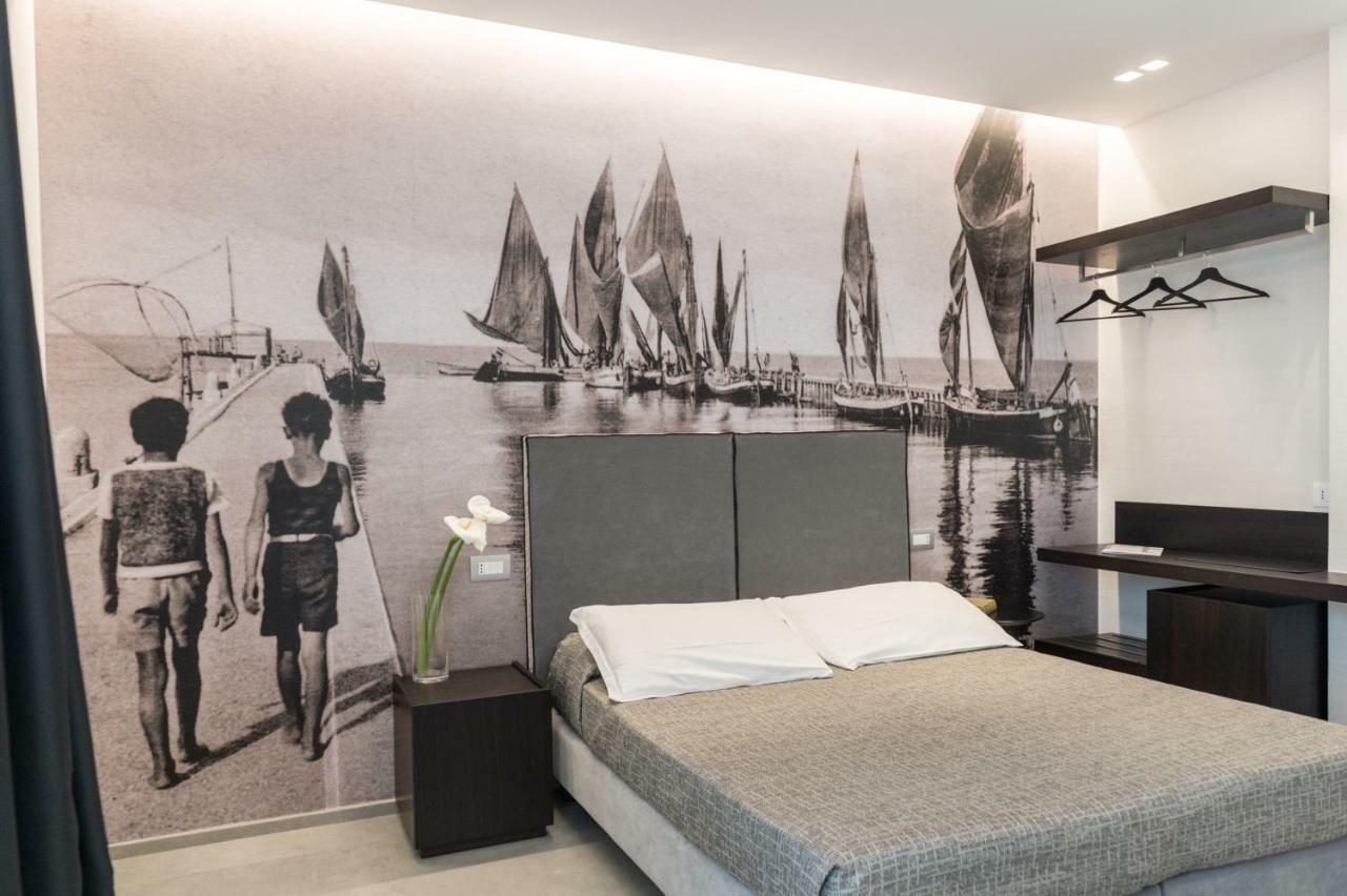 Hotel Commodore Cervia Exterior photo